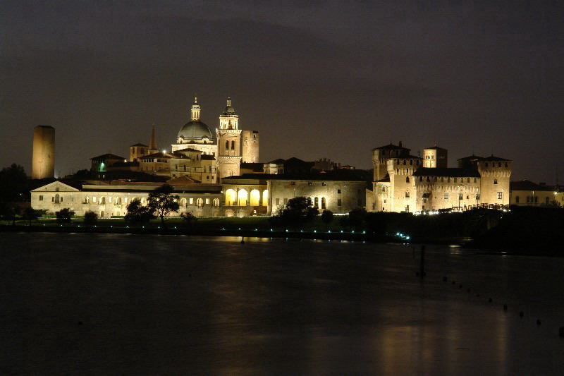 mantova1.jpg